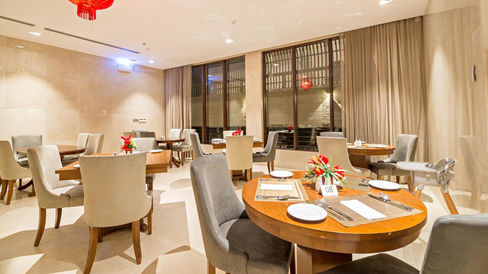 Jiwar Almasi Hotel Jeddah Exterior photo