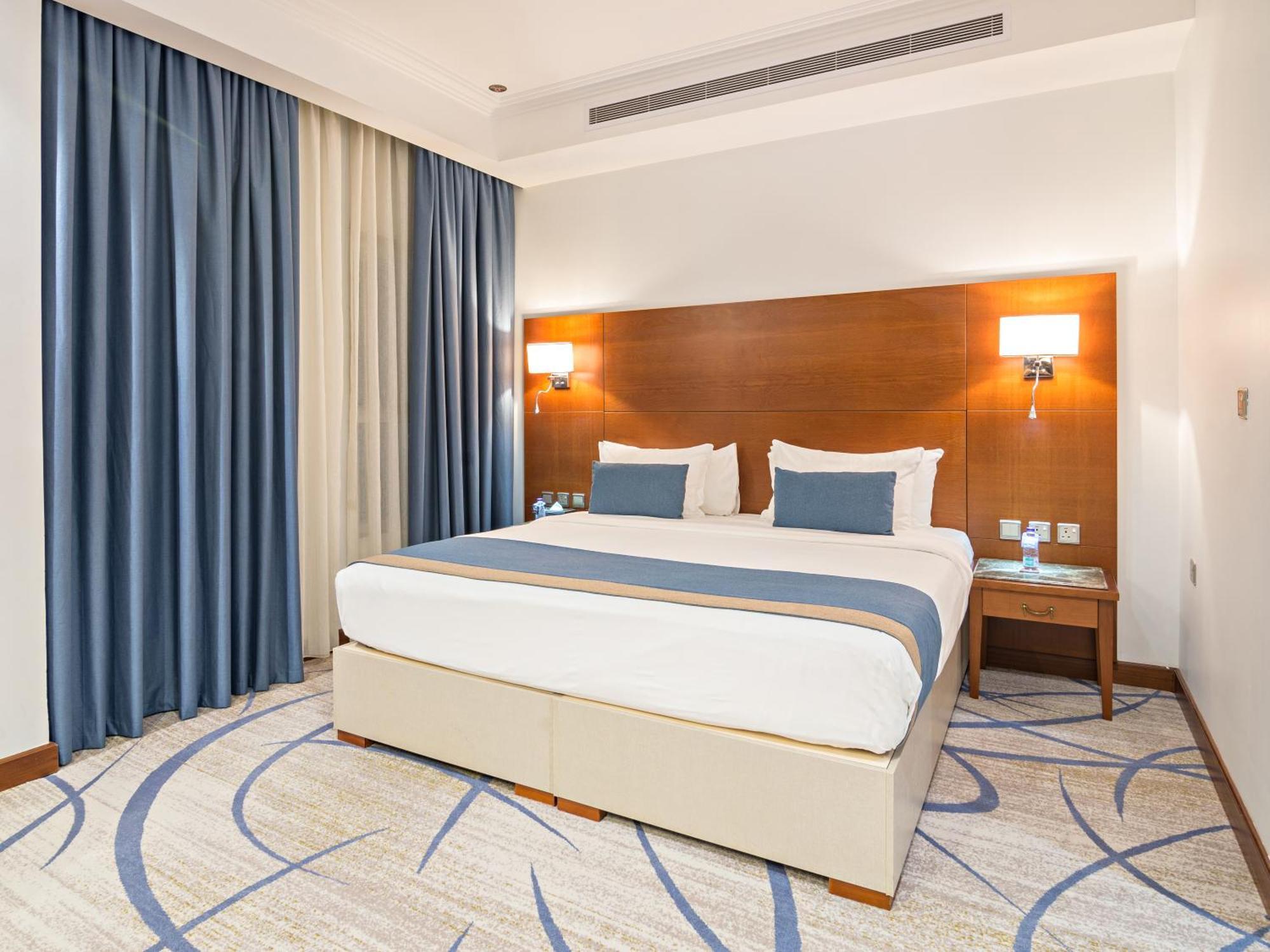 Jiwar Almasi Hotel Jeddah Exterior photo