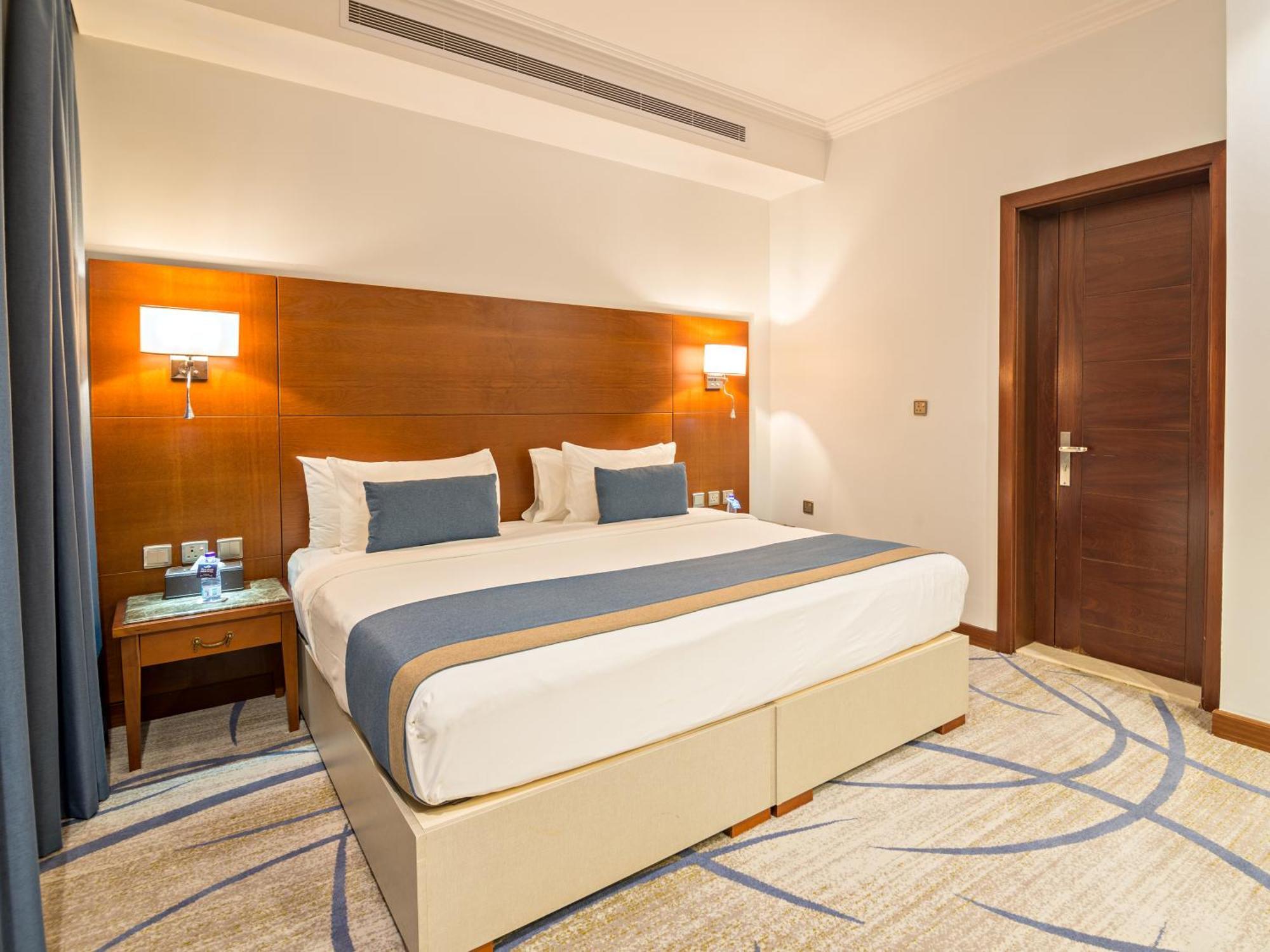 Jiwar Almasi Hotel Jeddah Exterior photo