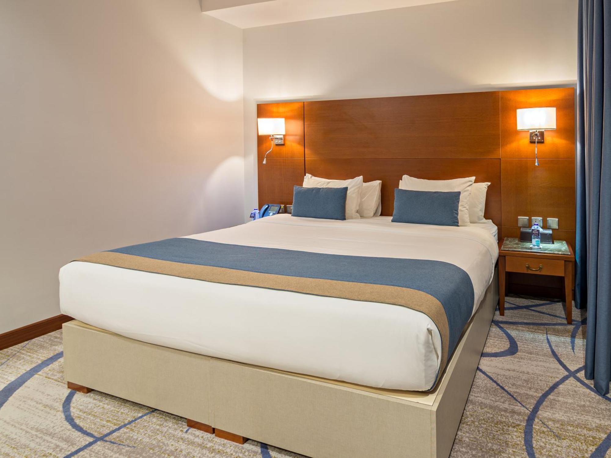 Jiwar Almasi Hotel Jeddah Exterior photo